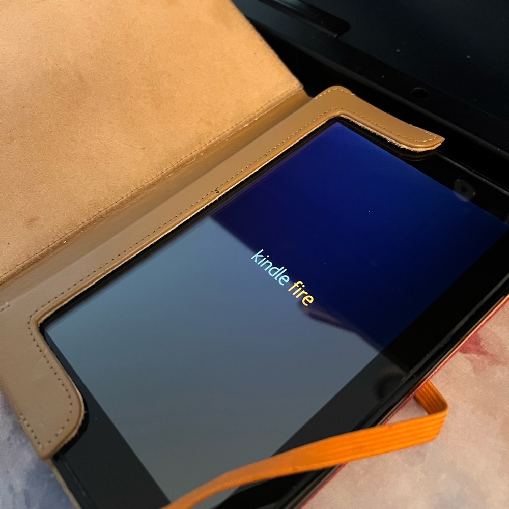 Kindle Fire- EXCELLENT CONDITION